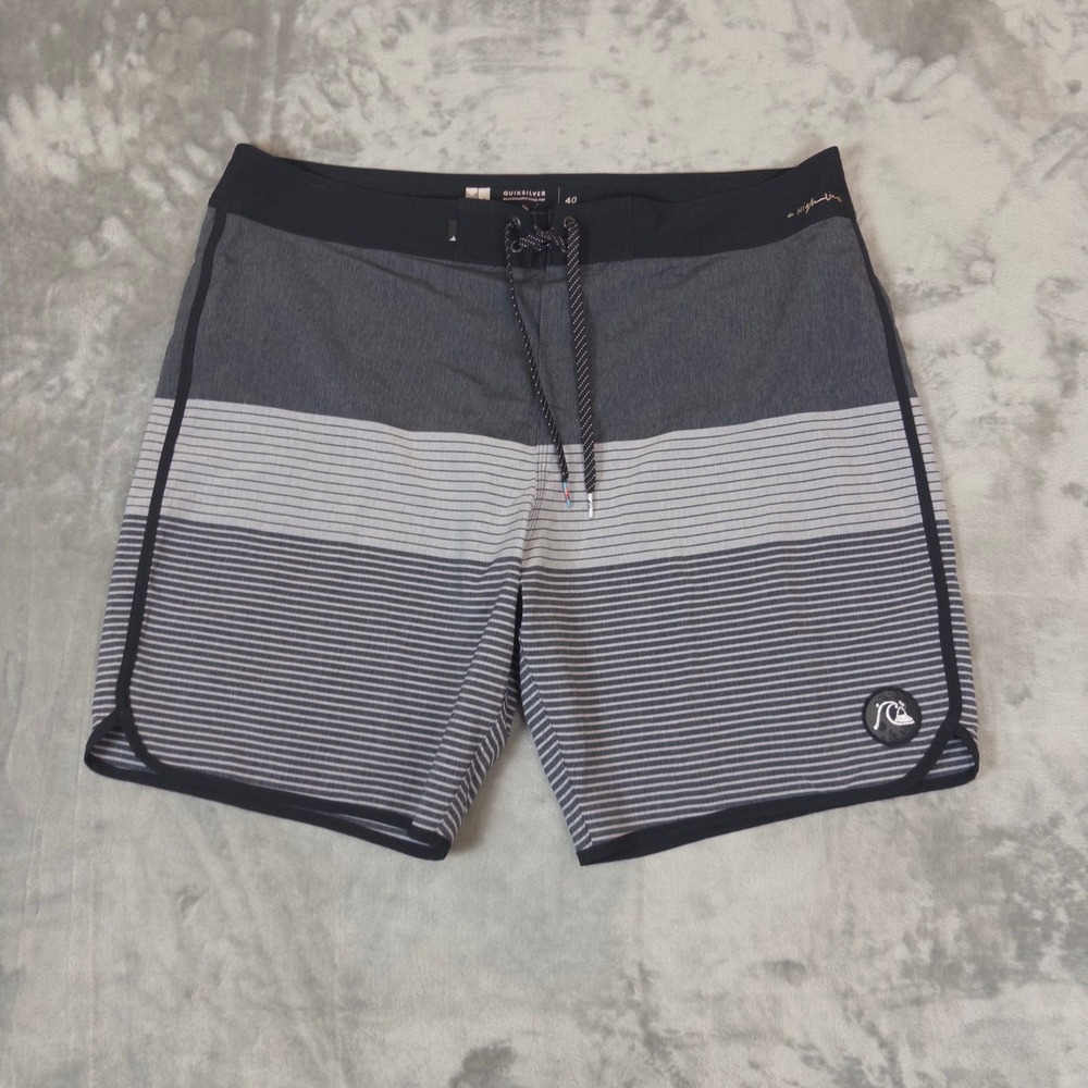 Quiksilver Boardshorts Mens 40 Grey Highline Striped Surf Swim Trunks